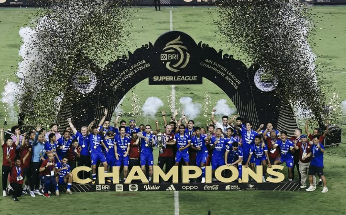 Imbang 0-0 vs Persijap, Persib Bandung Cetak Sejarah Hattrick Juara Super League 2025/2026